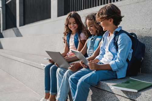 Side,View,Of,Happy,Group,Of,Multiethnic,School,Kids,Preteen